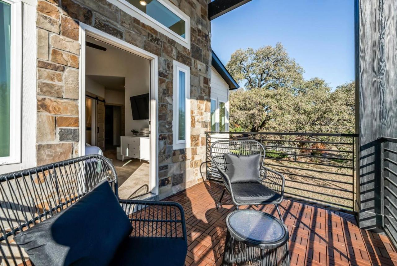 Stylish Townhome Near At&T Stadium, Globe Life, Six Flags & More Arlington Buitenkant foto