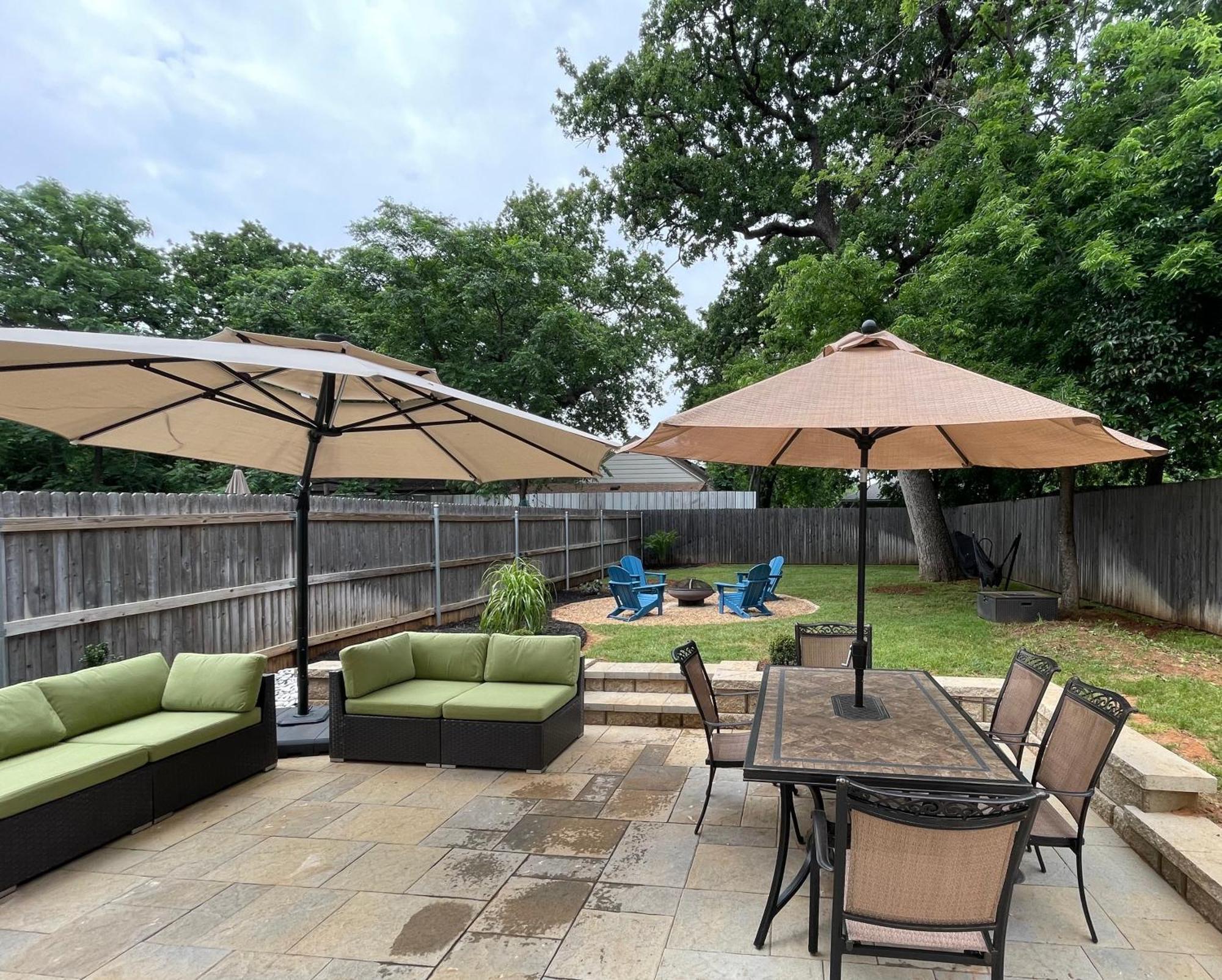 Stylish Townhome Near At&T Stadium, Globe Life, Six Flags & More Arlington Buitenkant foto
